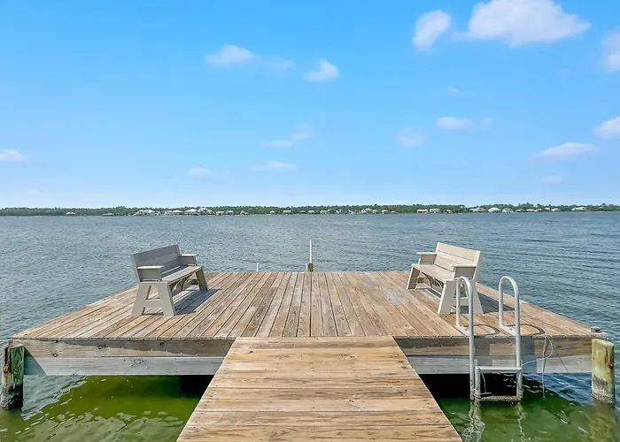 Lagoon Landing 303 *