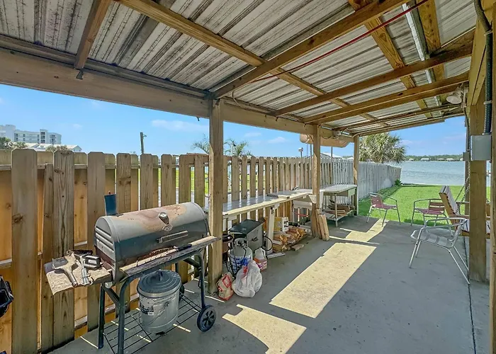 Lagoon Landing 303 Holiday home