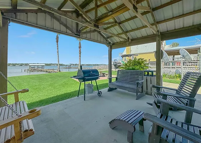 Lagoon Landing 303 Holiday home *