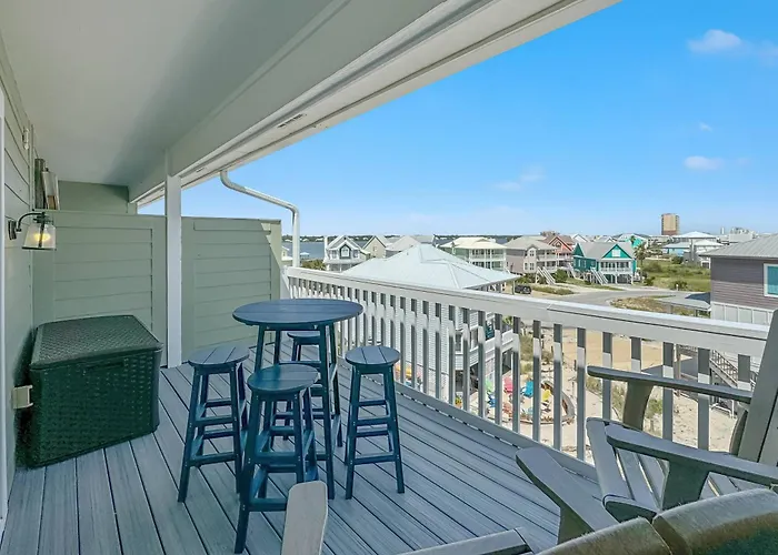Lagoon Landing 303