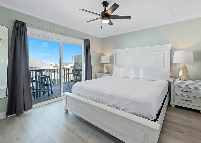 Holiday home Lagoon Landing 303